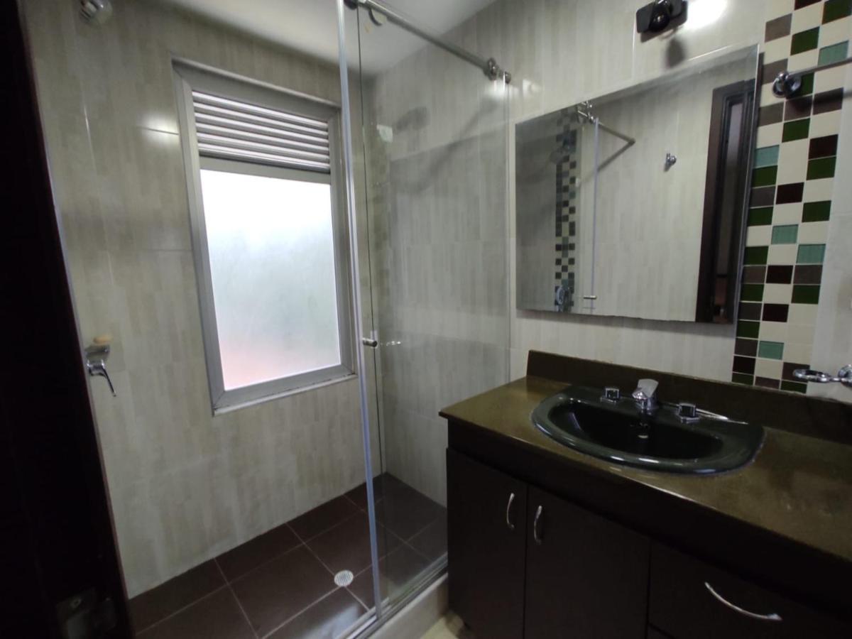 Habitacion Privada En Finca Turistica Hualcala La Mesa  Eksteriør billede